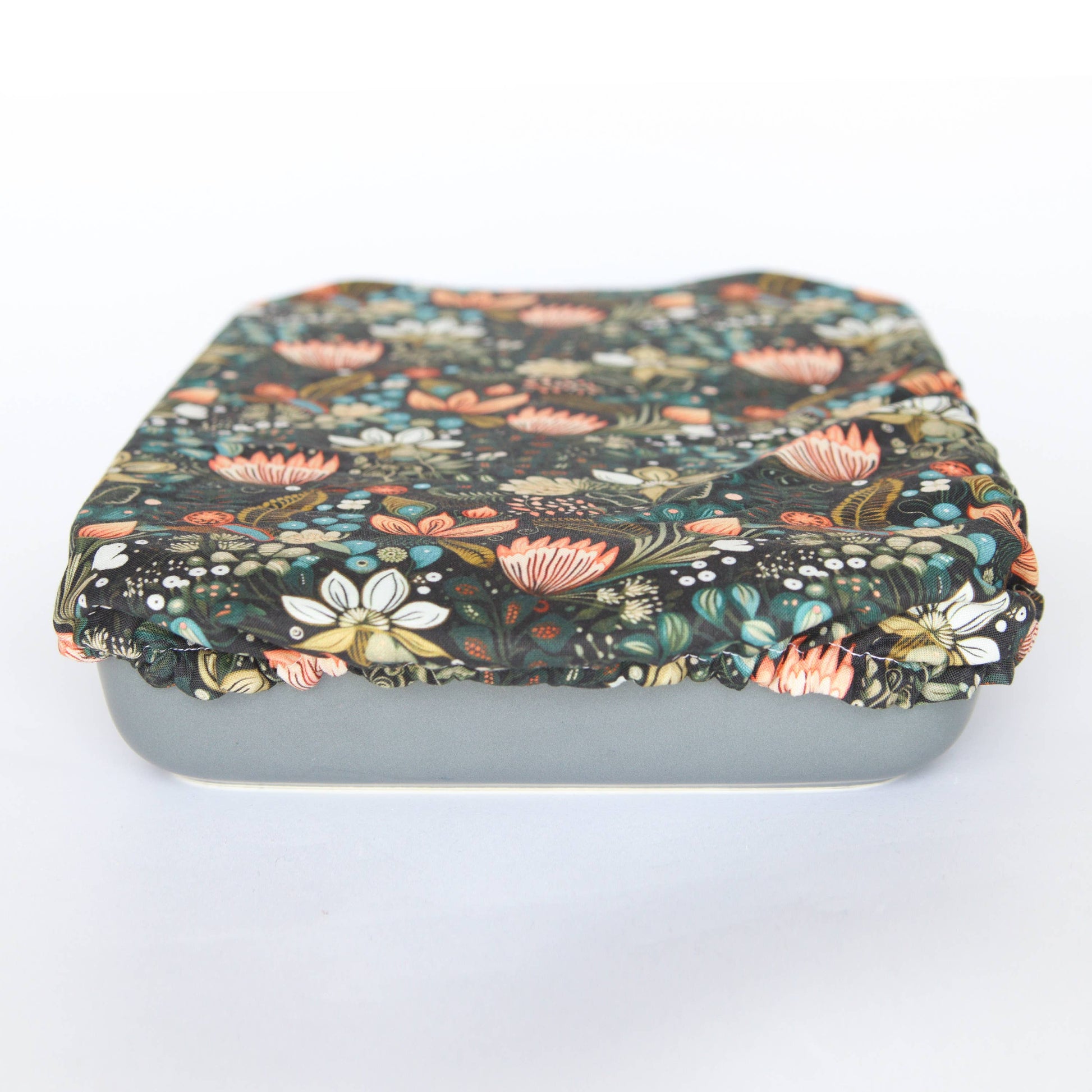 Colibri Canada Casserole Covers - Penny Lane