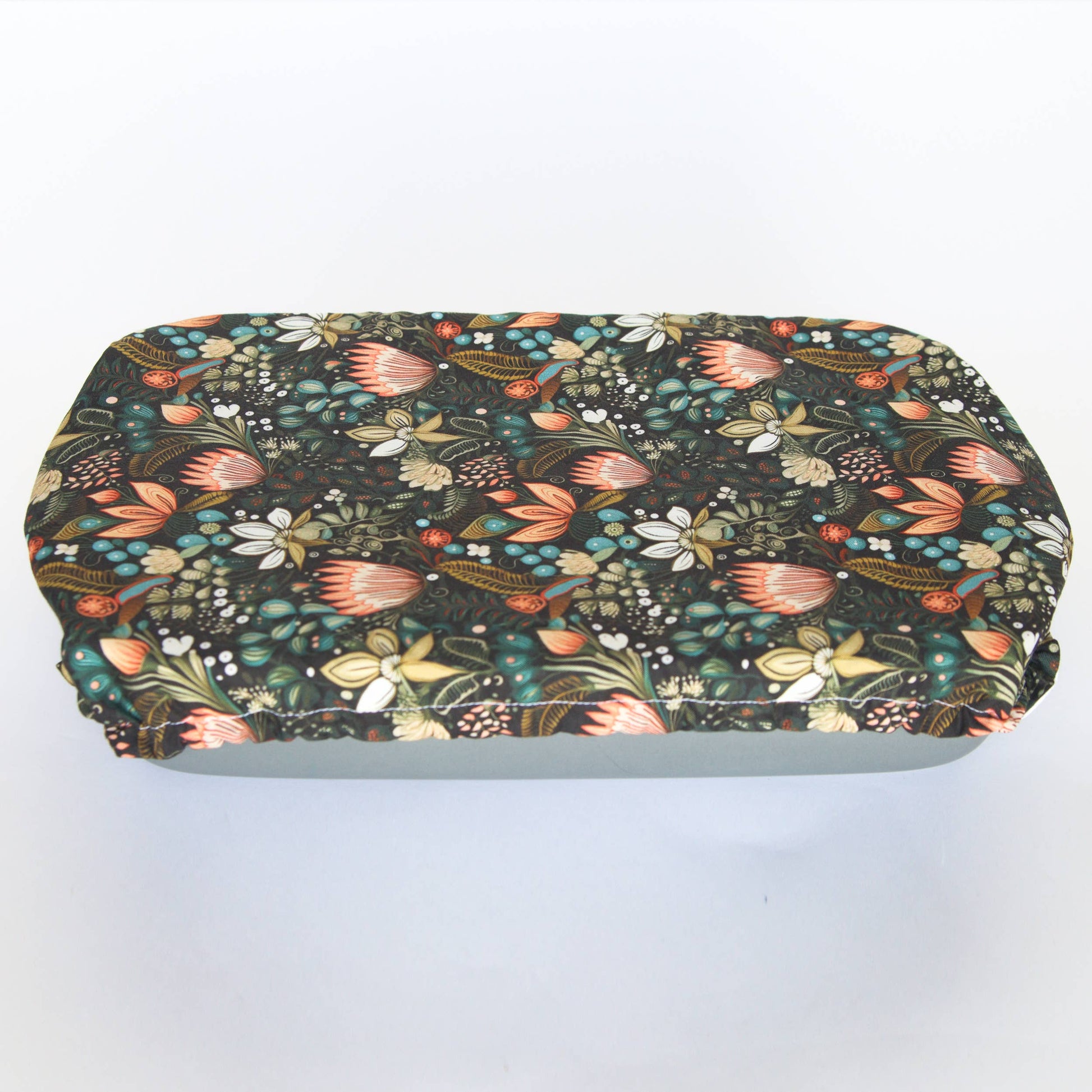 Colibri Canada Casserole Covers - Penny Lane