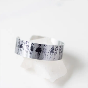 Giftologie jewellery Sm / Turn your face to the sun and the shadows fall behind you. Small Cuff Bracelet