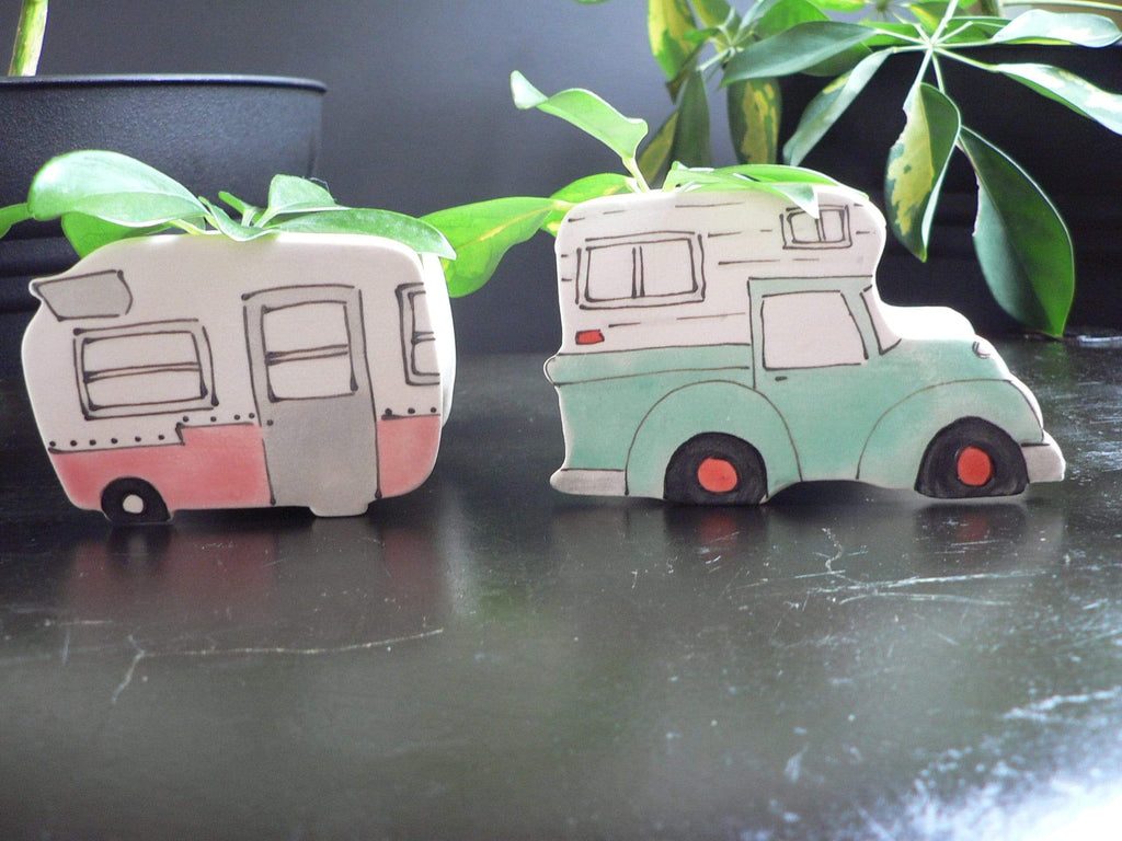 Julie Richard Accessory Shasta Camper
