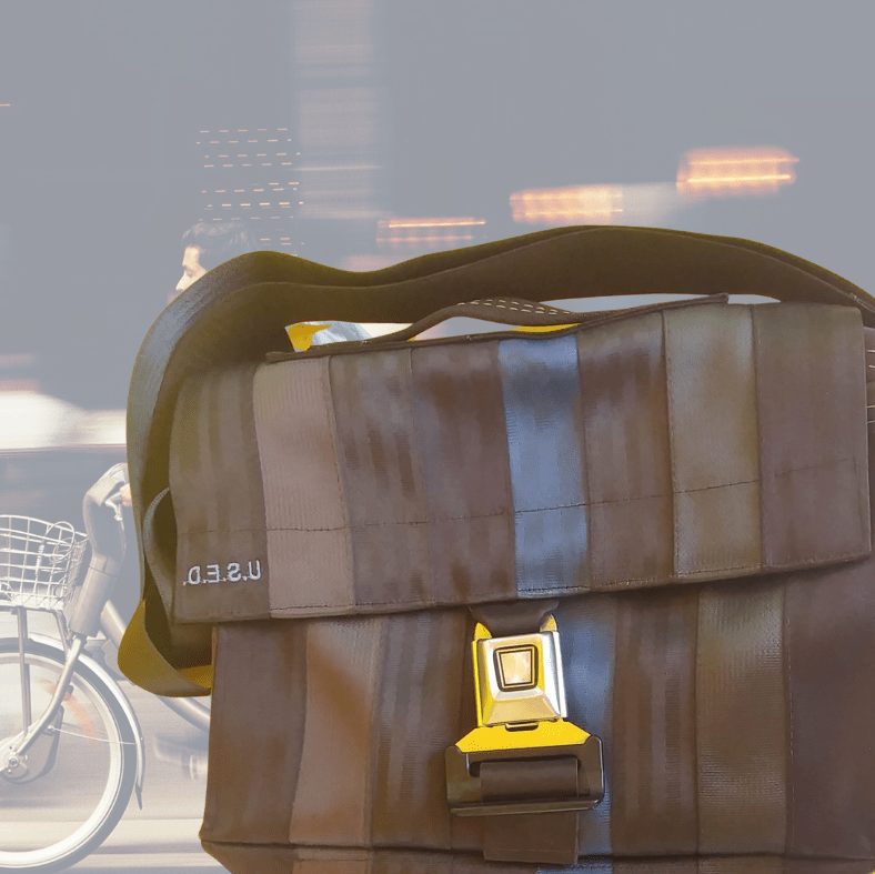 U.S.E.D. Accessory The Dennis - Messenger Bag